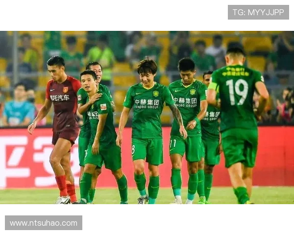 国家队力克强敌晋级决赛球迷热议战术与新星崛起展现团队精神与未来希望